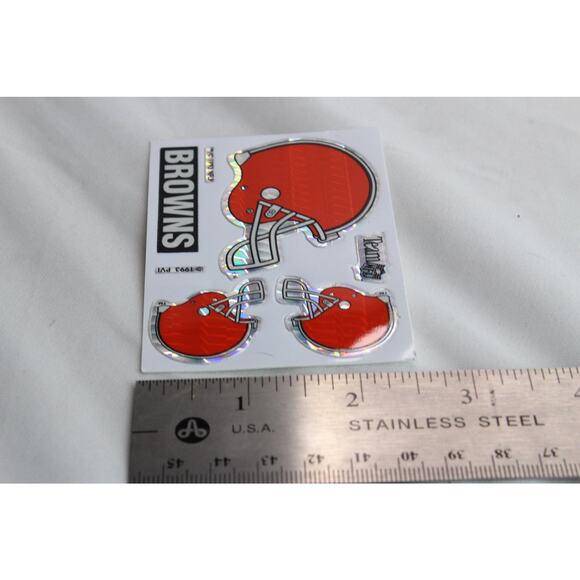 Cleveland Browns 1993 Team NFL Vending Machine Sticker Card Prism Football New - Picture 2 of 4